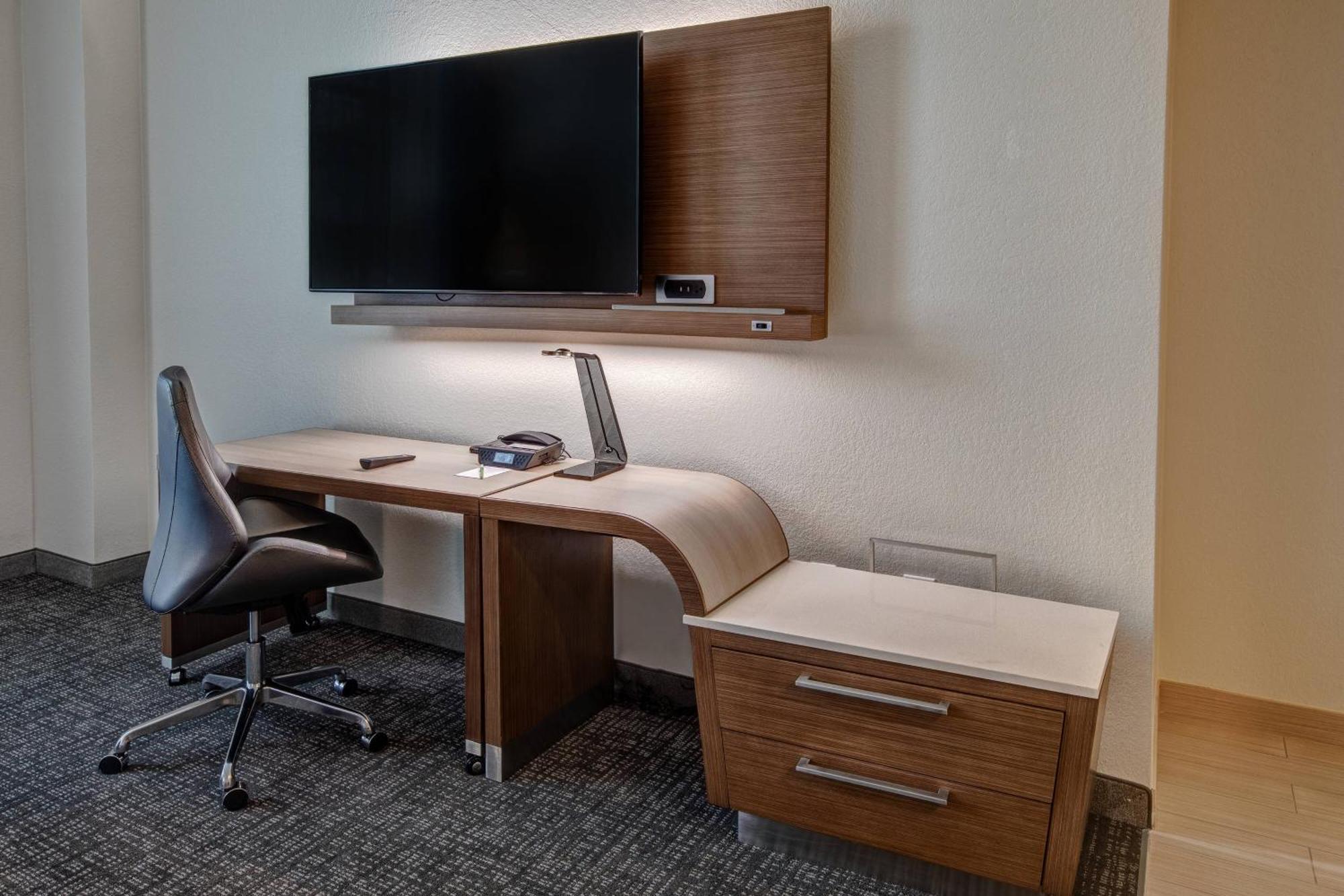 Courtyard By Marriott Dulles Airport Herndon Zewnętrze zdjęcie